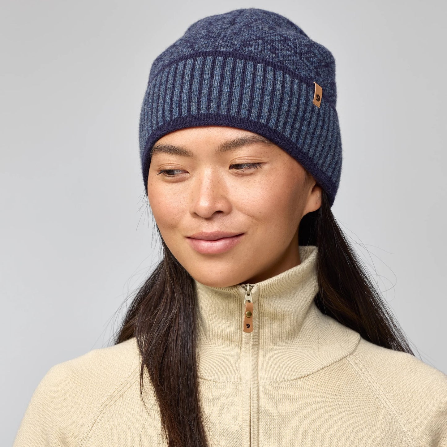 SNOW BEANIE - US 8607