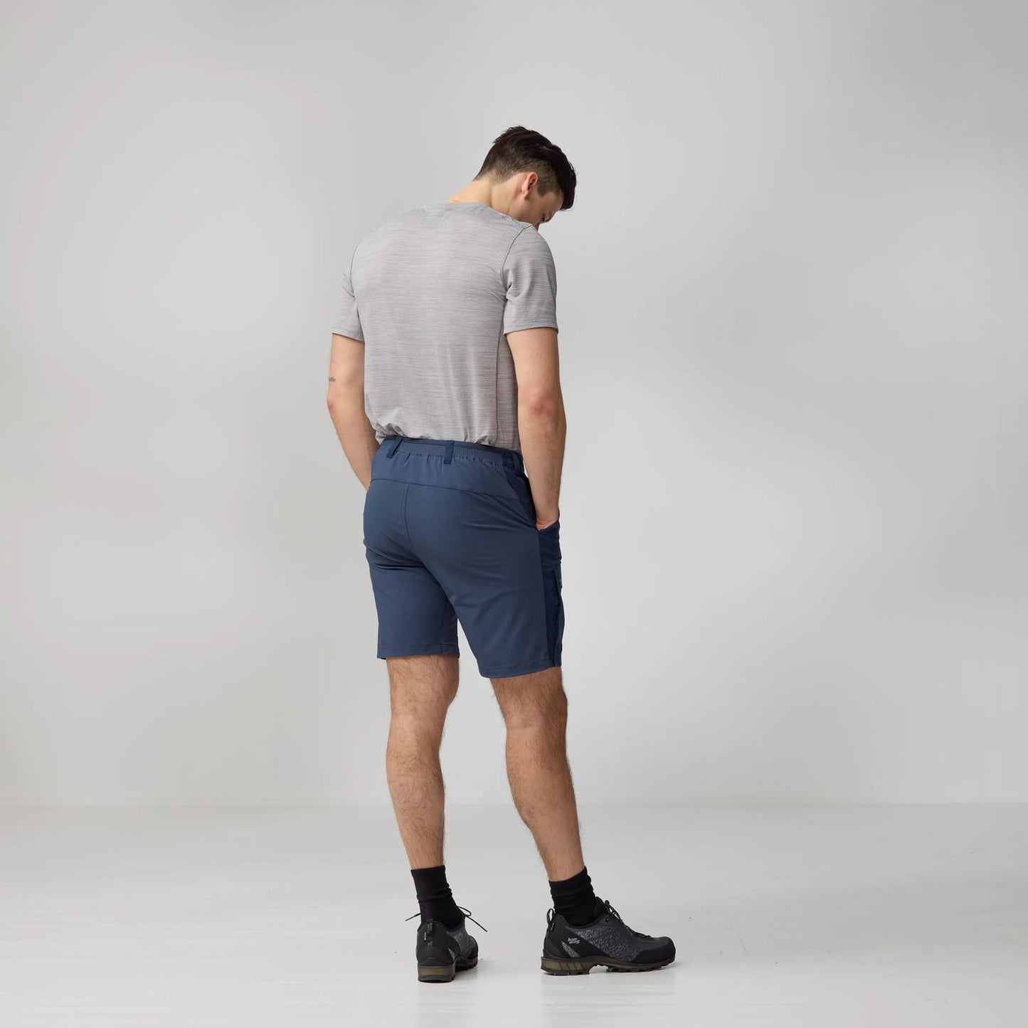 ABISKO HYBRID TRAIL SHORTS M - US 8918