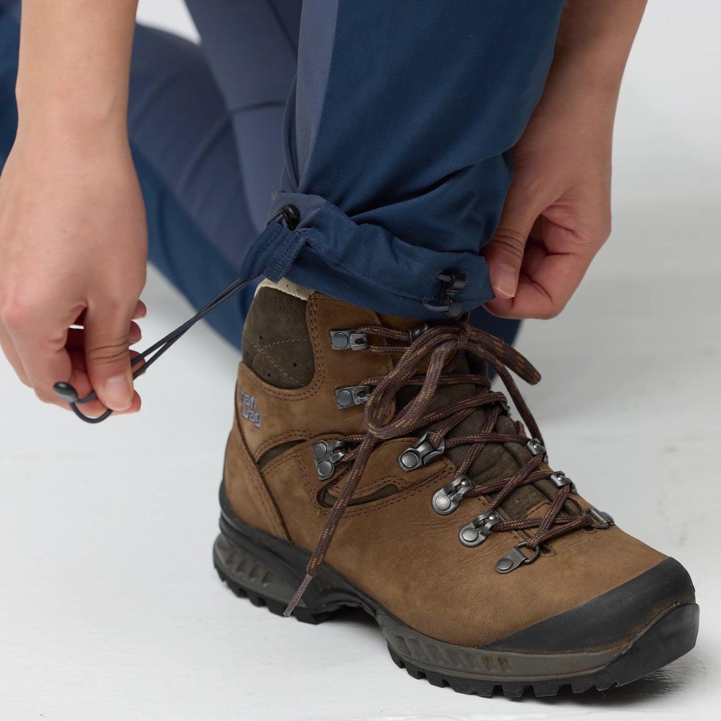 ABISKO HYBRID TRAIL TRS W - US 9749