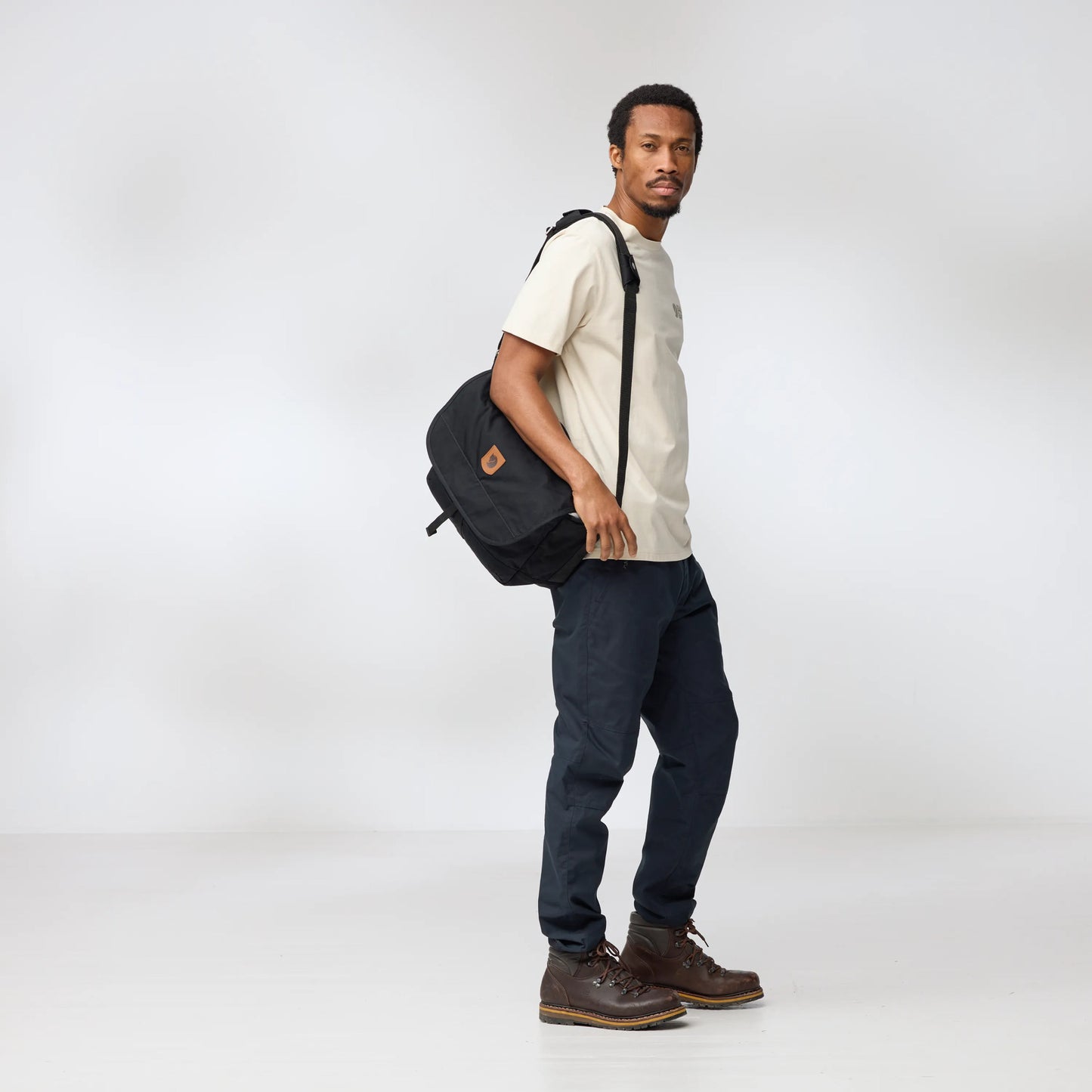 GREENLAND SHOULDER BAG - US 2410