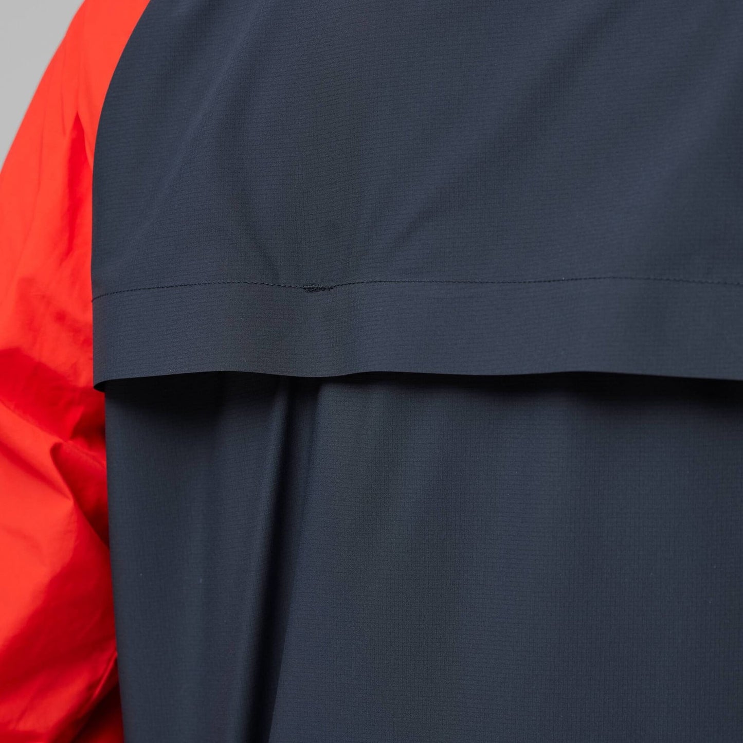 HC HYBRID WIND JACKET M - US 8622
