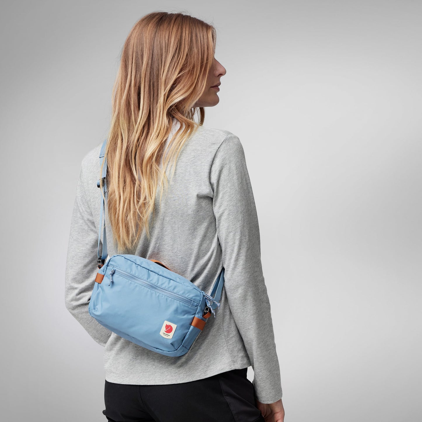 HIGH COAST CROSSBODY - US 5536