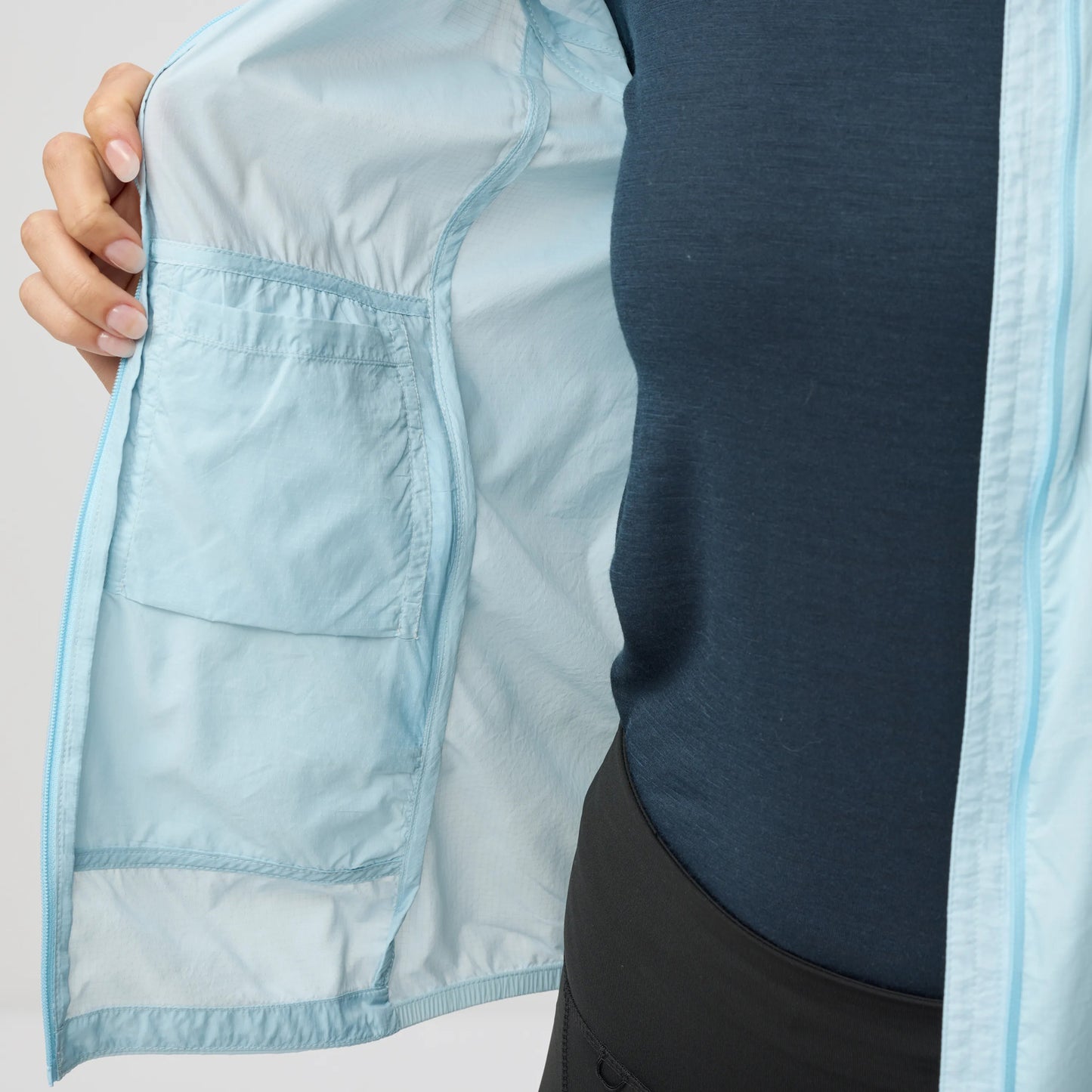 KEB LÄTT WIND JACKET W - US 0507