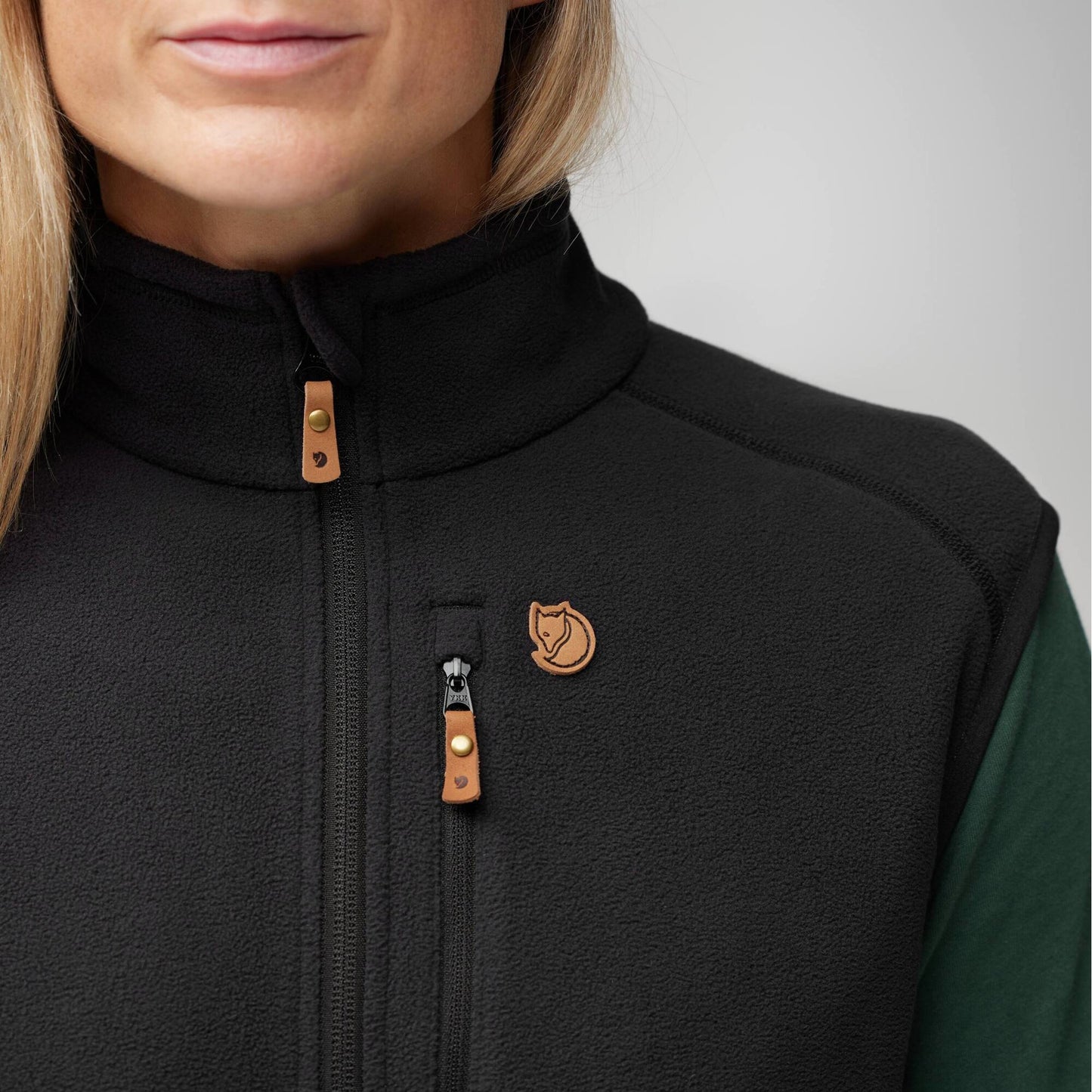 ÖVIK LITE FLEECE VEST W - US 4639