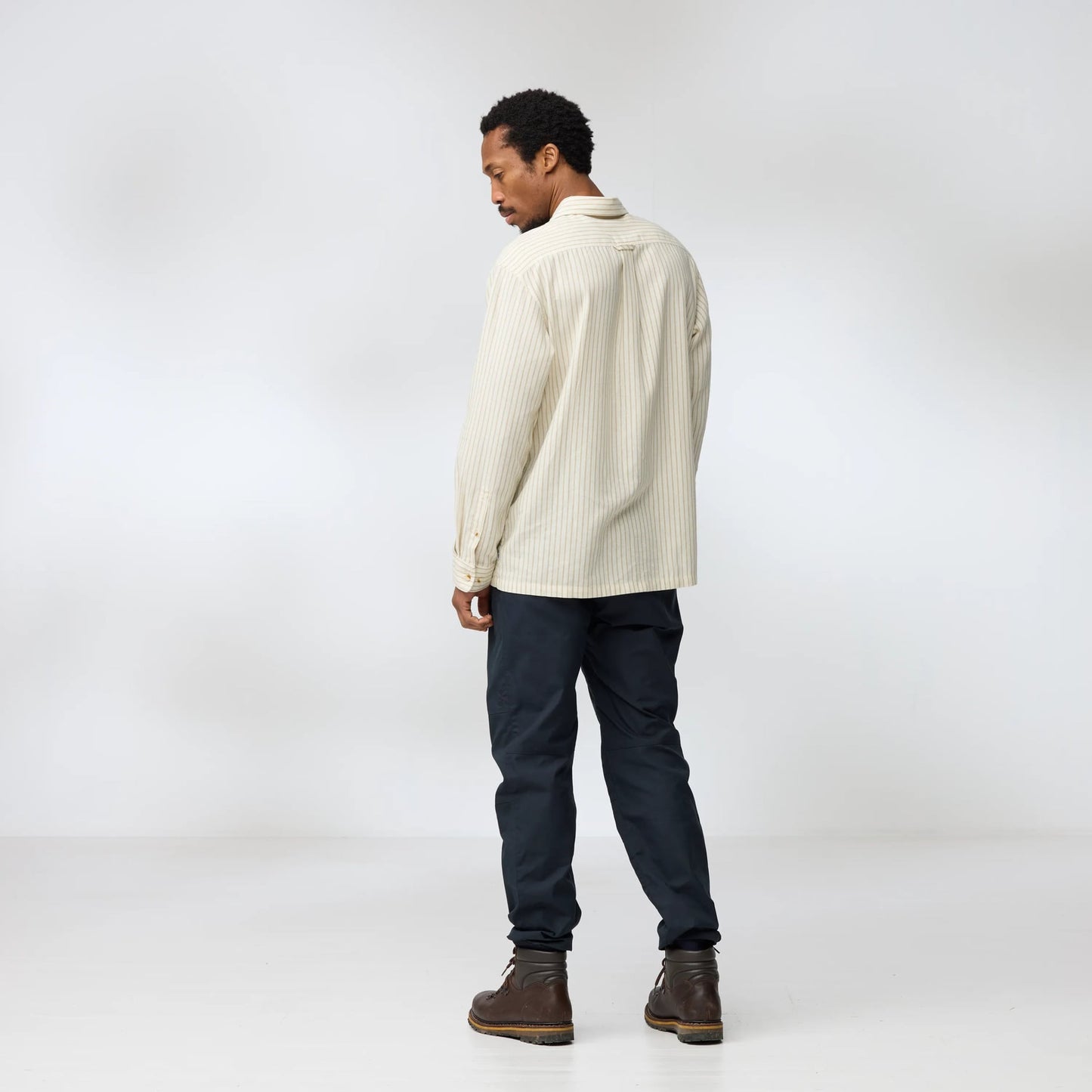 ÖVIK RELAXED HEMP SHIRT LS M - US 9018