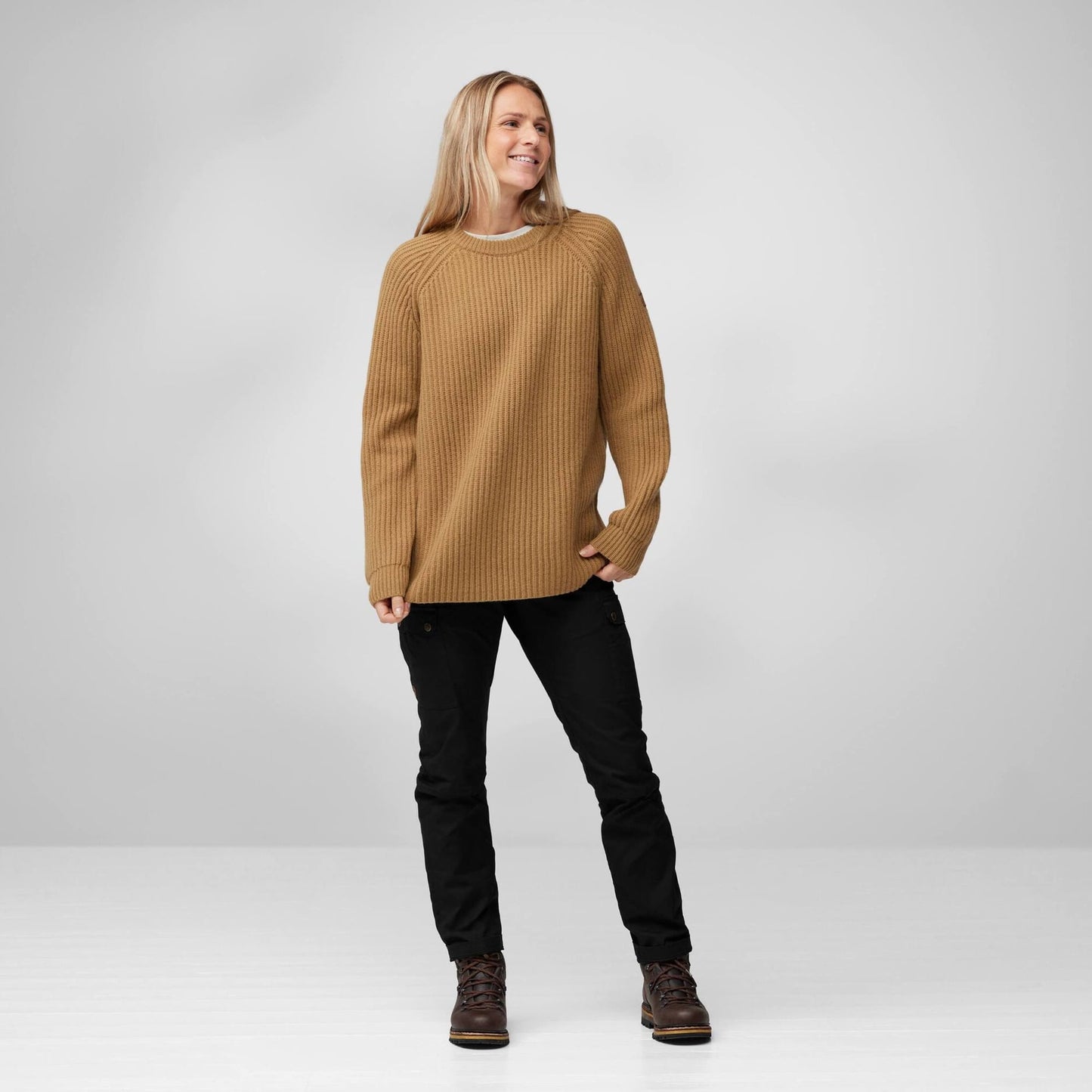 ÖVIK RIB SWEATER W - US 9140