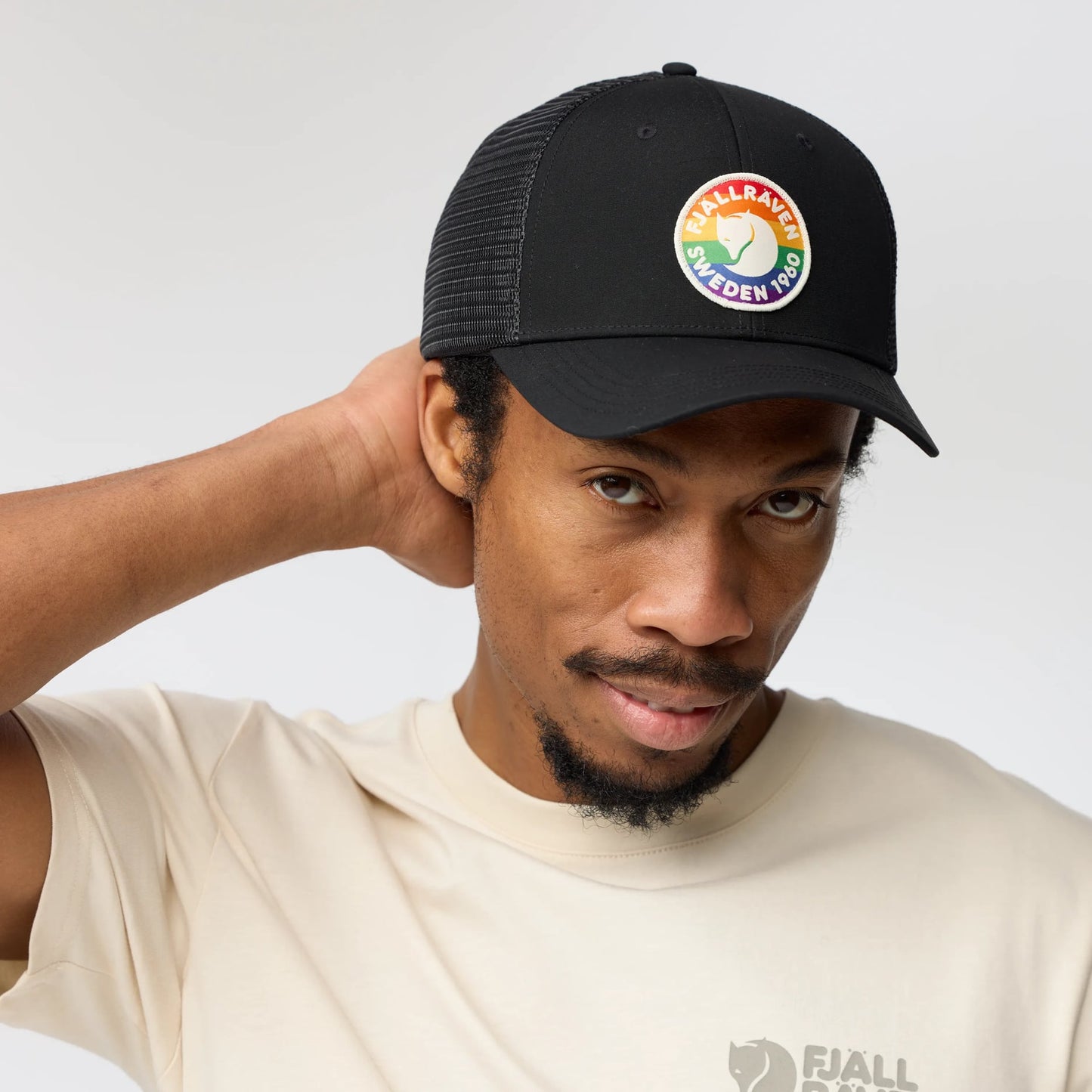 RAINBOW CAP - US 0515