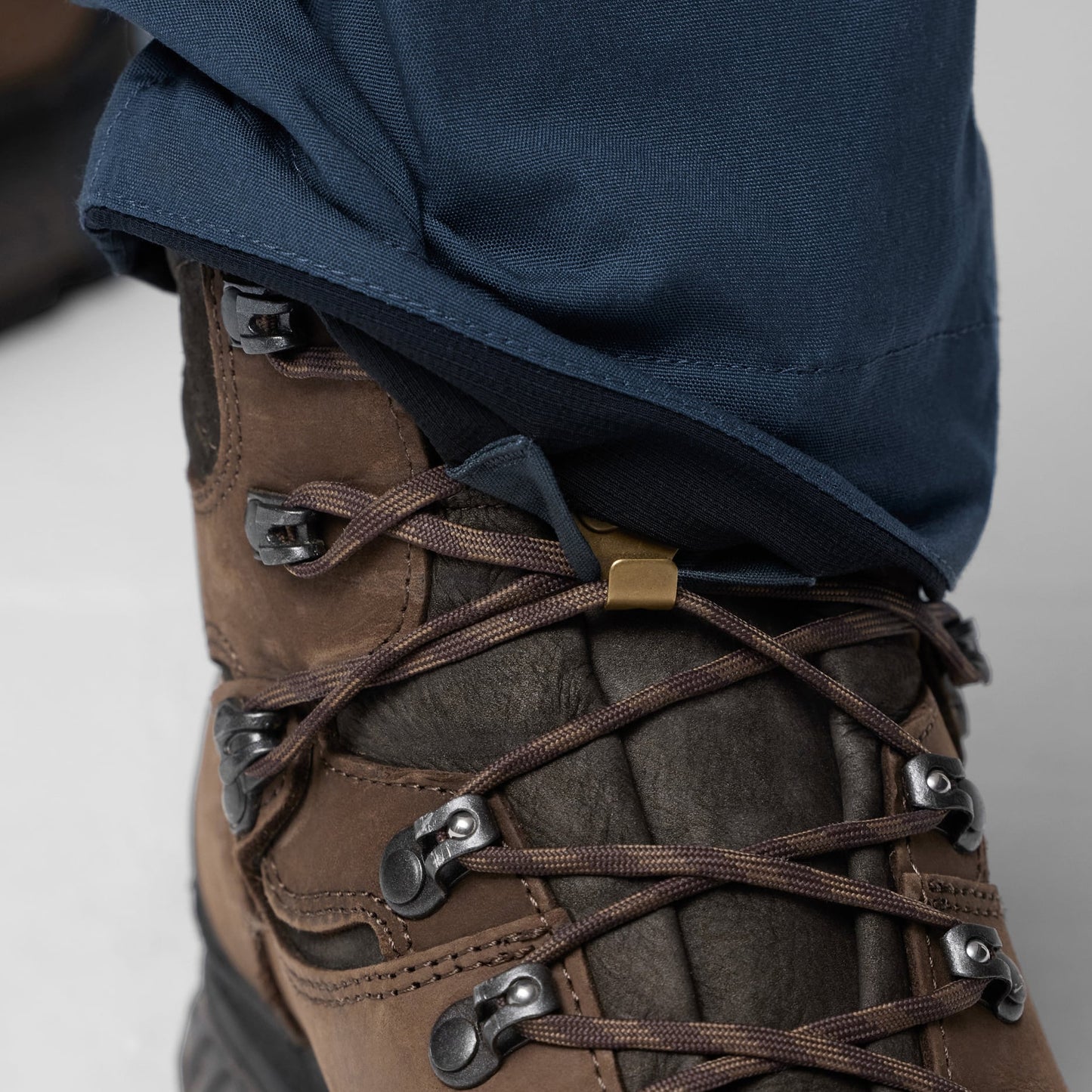 SINGI X-TROUSERS M - US 1060