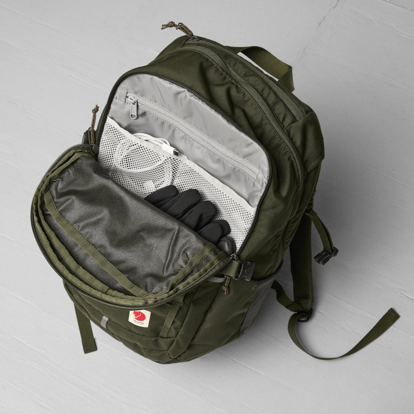 SKULE 20 - US 9998